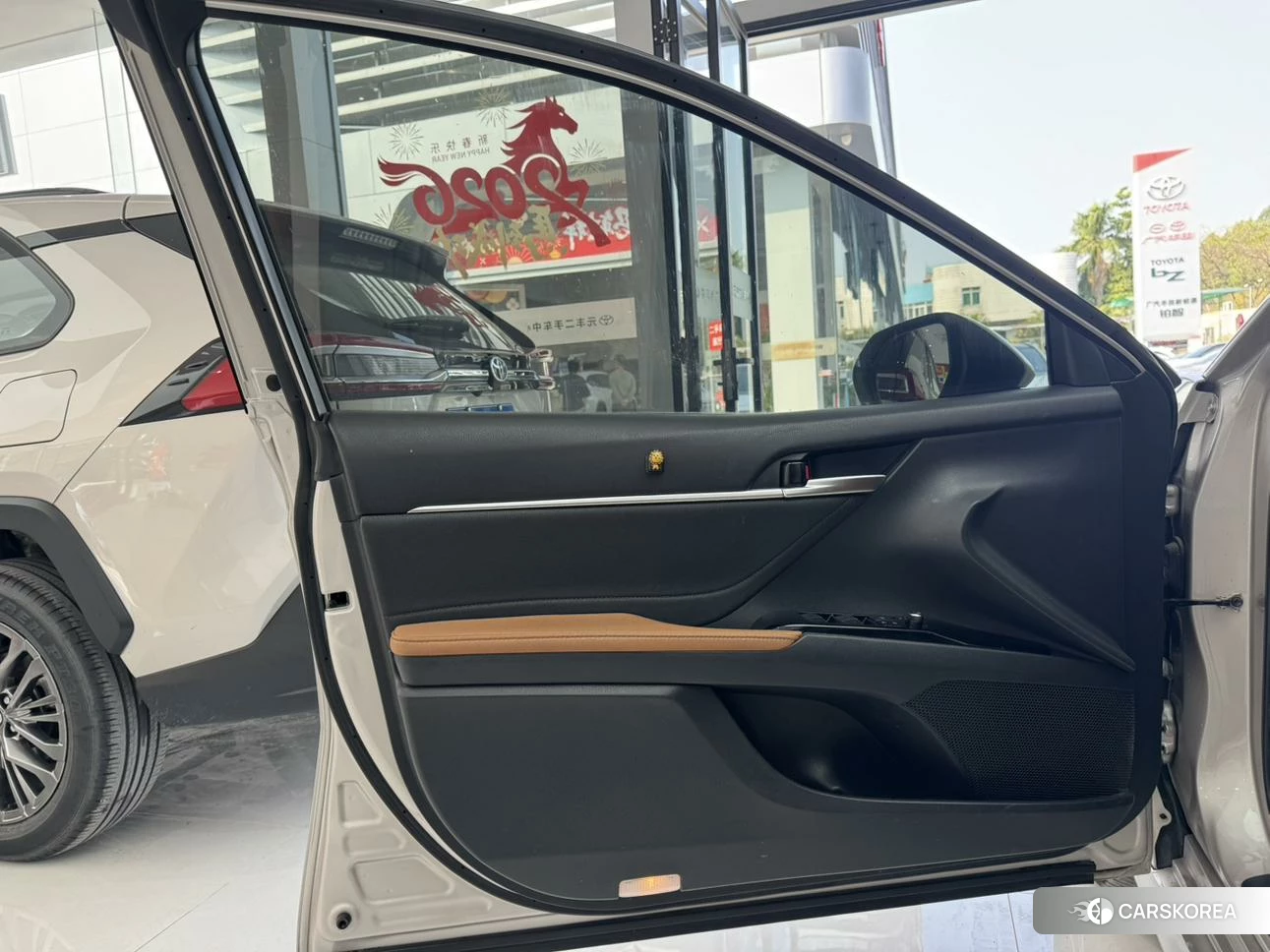 Toyota Camry id 4493115 из Китая 24