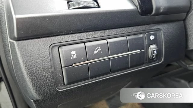Ssangyong The New Rexton Sports Cannes id 4671382 из Кореи 24