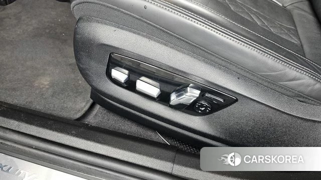 BMW 6 Series GT (G32) id 4603370 из Кореи 24