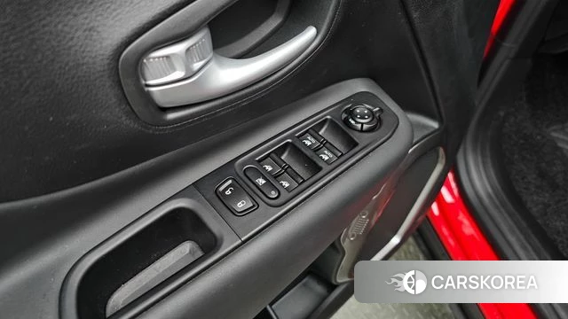 Jeep Renegade id 4533664 из Кореи 24