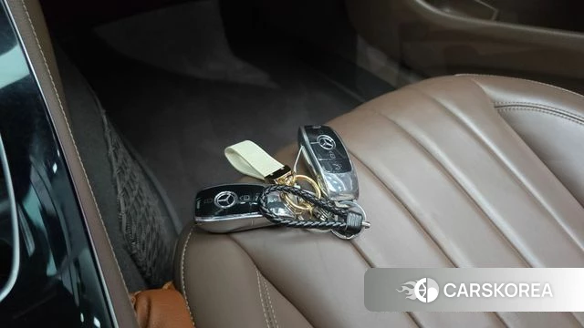 Mercedes-Benz E-Class W213 id 4717596 из Кореи 24