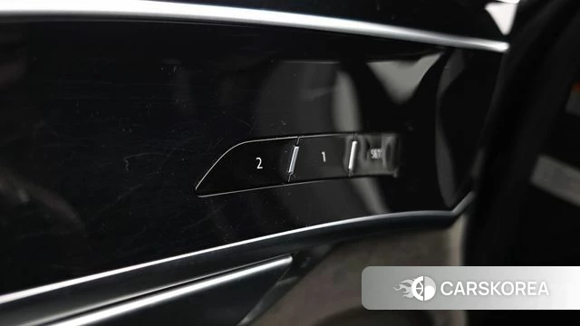 Audi A8 (D5) id 4376594 из Кореи 24