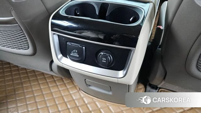 Kia Carnival 4th generation id 4316608 из Кореи 24