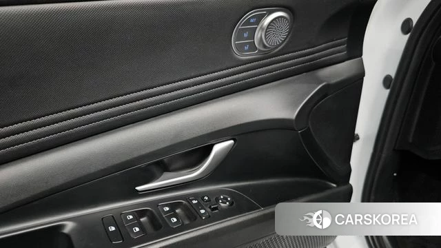 Hyundai Avante Hybrid (CN7) id 4603198 из Кореи 24