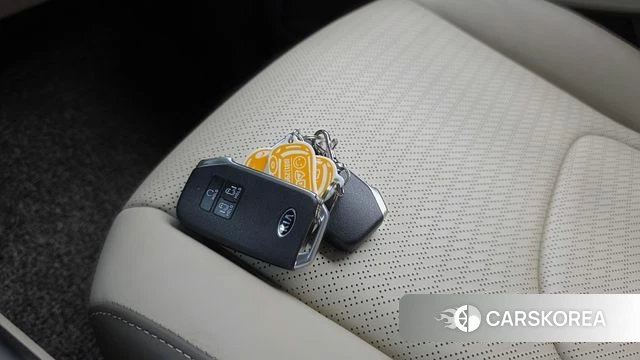 Kia Carnival 4th generation id 4573620 из Кореи 24