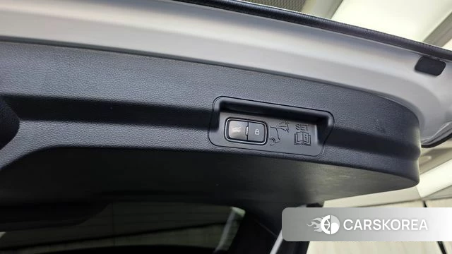 Ford Explorer 6th Generation id 4865030 из Кореи 24
