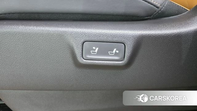 Kia Carnival 4th generation id 4303931 из Кореи 24