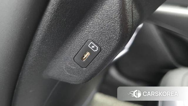 Kia Di Ol Nu Niro id 4763905 из Кореи 24