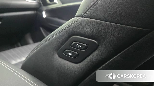 Genesis G70 id 4435406 из Кореи 24