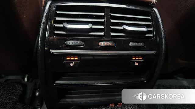 BMW 5 Series (G30) id 4736951 из Кореи 24