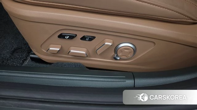 Hyundai Grandeur Hybrid (GN7) id 4870572 из Кореи 24