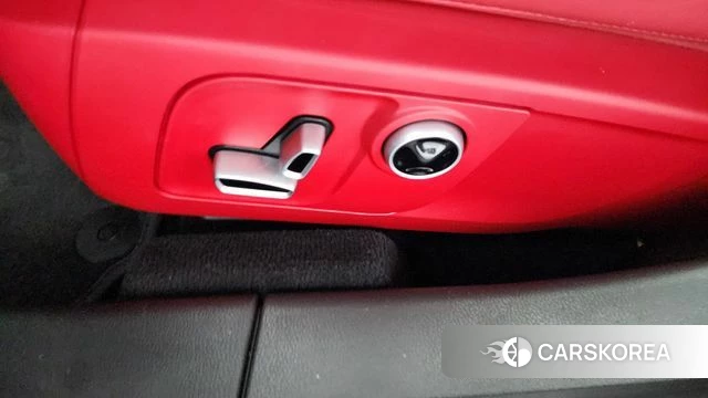 Maserati Ghibli id 4428917 из Кореи 24