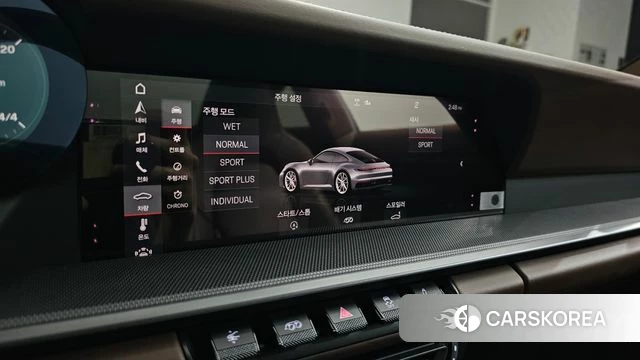 Porsche 911(992) id 4562641 из Кореи 24