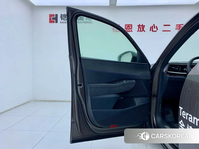 Volkswagen Tourang id 4258652 из Китая 24