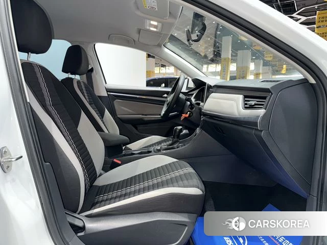 Volkswagen Bora id 4301712 из Китая 24