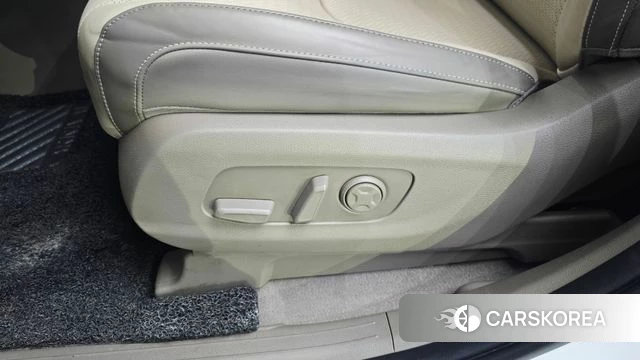 Kia Carnival 4th generation id 4506873 из Кореи 24