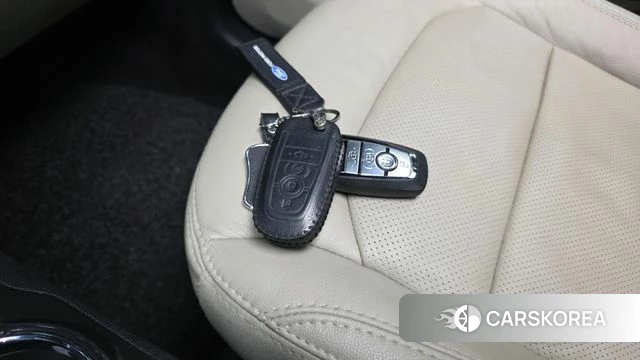 Ford Explorer id 4435414 из Кореи 24