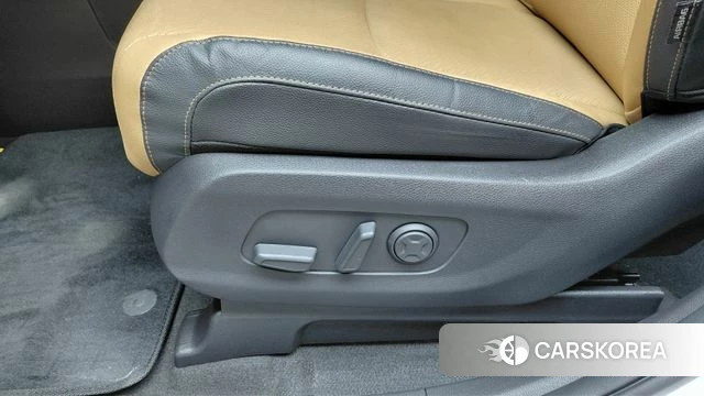 Kia Carnival 4th generation id 4692058 из Кореи 24