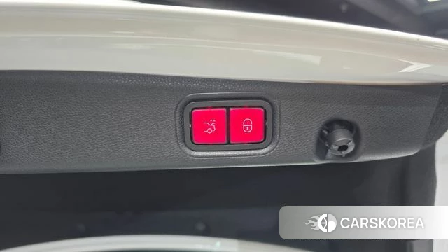 Mercedes-Benz E-Class W213 id 4708379 из Кореи 24