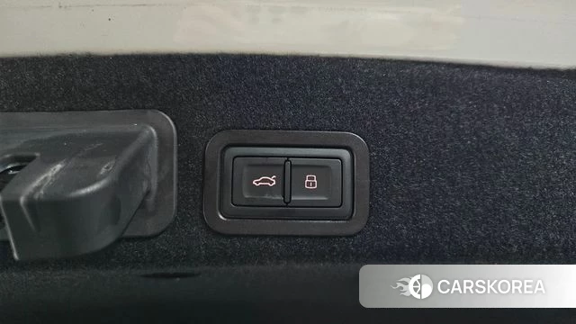 Audi New A6 id 4390566 из Кореи 24