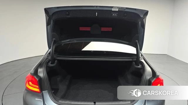 BMW 5 Series (G30) id 4225742 из Кореи 24