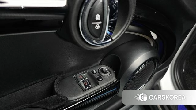 Mini Cooper S id 4442299 из Кореи 24