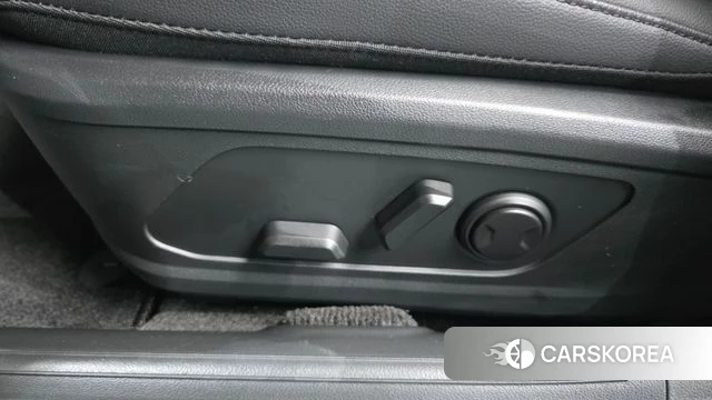 Hyundai Grandeur (GN7) id 4631008 из Кореи 24