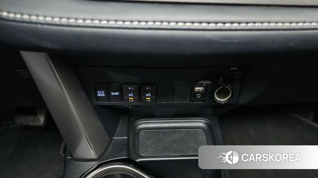 Toyota RAV4 id 4483241 из Кореи 24