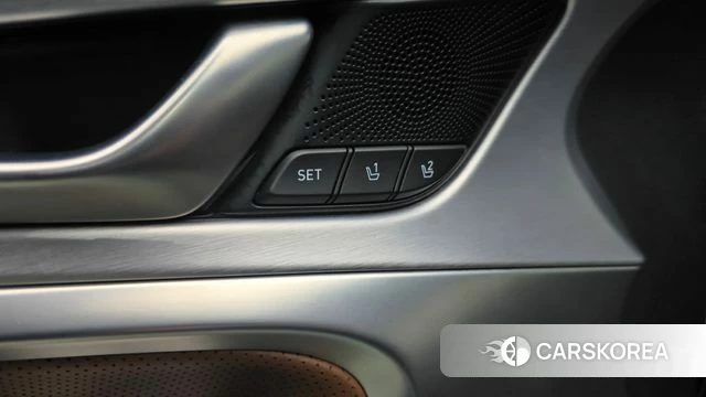 Genesis G70 id 4543348 из Кореи 24