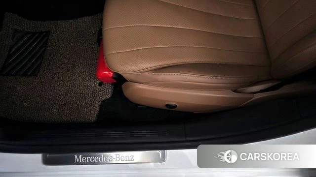 Mercedes-Benz E-Class W214 id 4400407 из Кореи 24