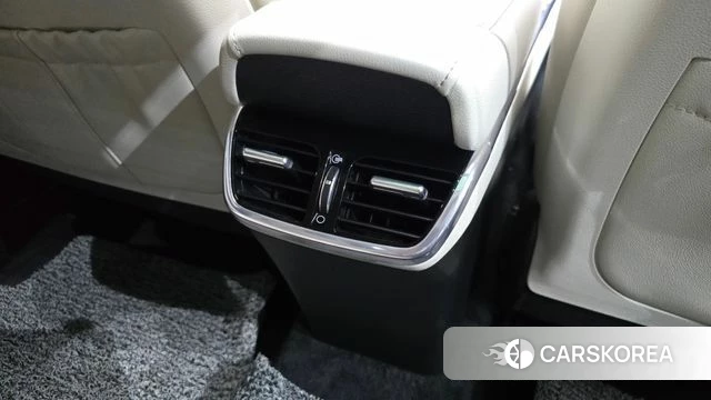 Hyundai The New Grandeur IG Hybrid id 4231077 из Кореи 24