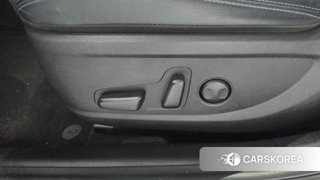 Hyundai The New Grandeur IG Hybrid id 4936444 из Кореи 24