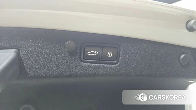 Hyundai The New Grandeur IG id 4409125 из Кореи 24