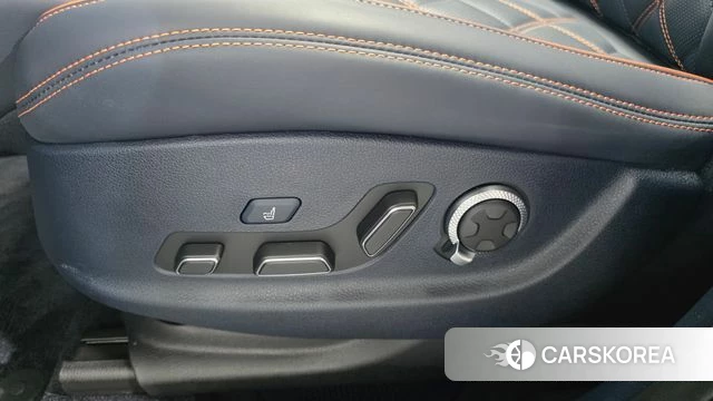 Genesis GV70 id 4480432 из Кореи 24