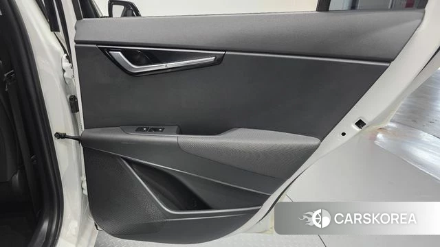 Kia Di Ol Nu Niro id 4249638 из Кореи 24