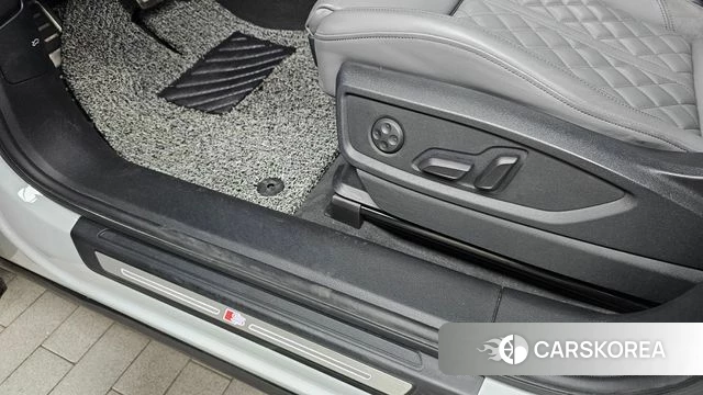 Audi SQ5 (FY) id 4268556 из Кореи 24