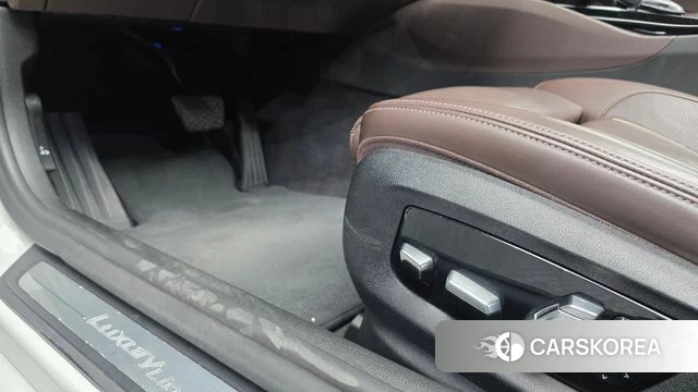 BMW 5 Series (G30) id 4430072 из Кореи 24