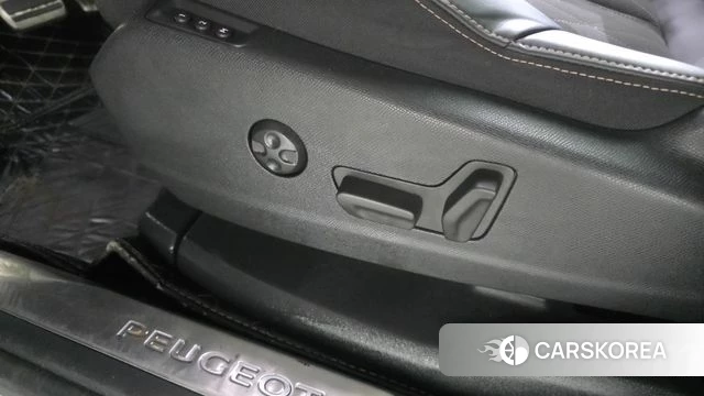 Peugeot 5008 second generation id 4530679 из Кореи 24