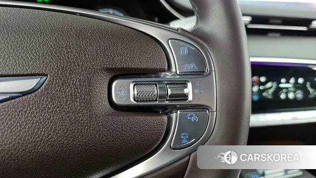 Genesis GV70 id 4231931 из Кореи 24