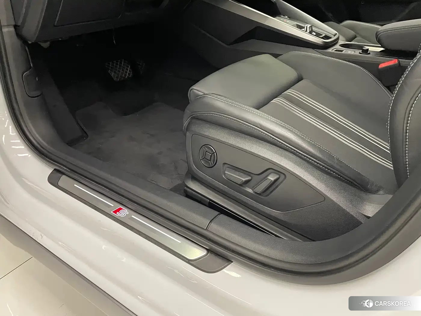 Audi A3 id 4565065 из Китая 24