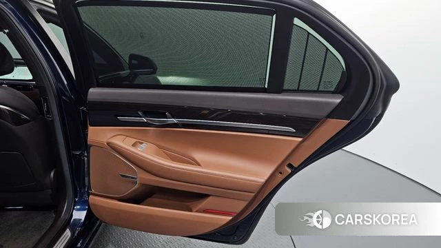 Genesis G90 id 4304818 из Кореи 24