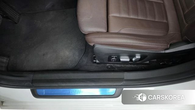 BMW 3 Series (G20) id 4676665 из Кореи 24