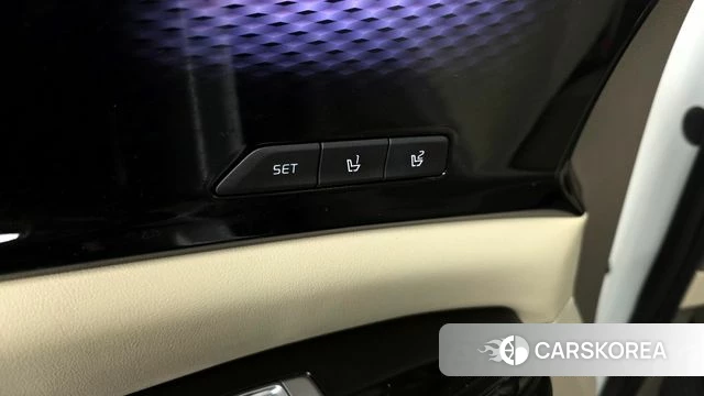 Kia Carnival 4th generation id 4230779 из Кореи 24