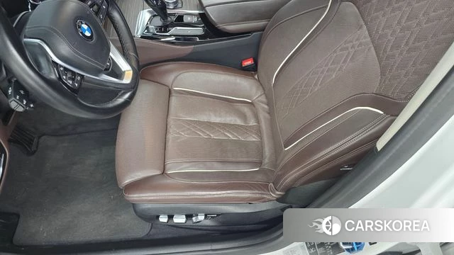 BMW 5 Series (G30) id 4746738 из Кореи 24