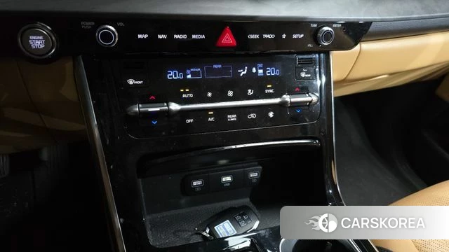 Kia Carnival 4th generation id 4666245 из Кореи 24