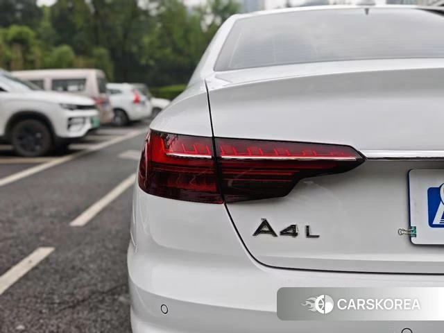 Audi A4L id 4273263 из Китая 24