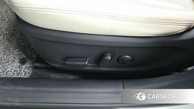 Hyundai The New Grandeur IG id 4463619 из Кореи 24