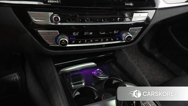 BMW 5 Series (G30) id 4741861 из Кореи 24