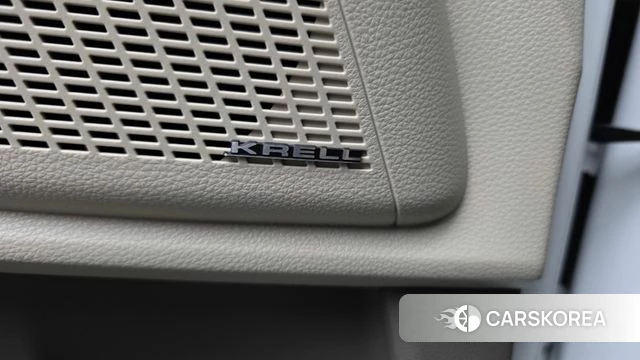 Kia Carnival 4th generation id 4898611 из Кореи 24