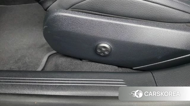 Mercedes-Benz E-Class W214 id 4773624 из Кореи 24